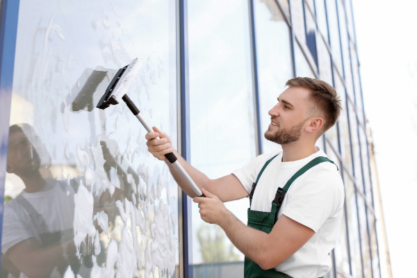 commercial window cleaning mistakes